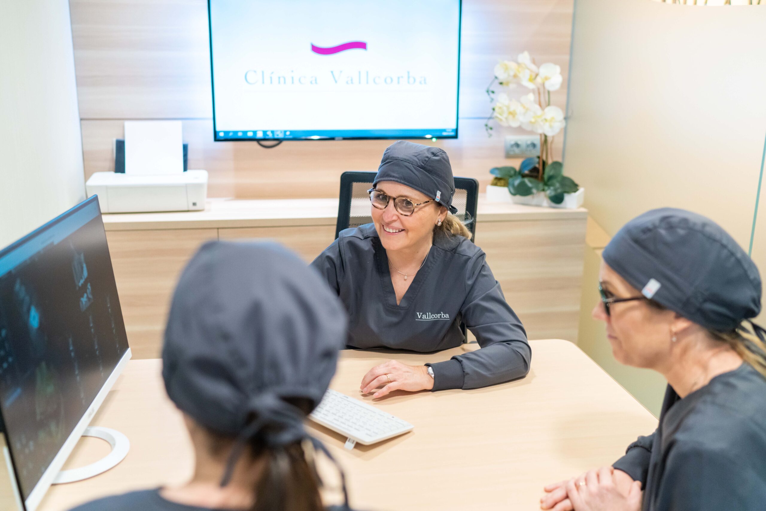 tratamientos disponibles para la inflamación de encías en clinica vallcorba | inflamacion de encias